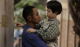 温情父亲扮演者爆料视频,揭秘爆火视频背后的感人瞬间