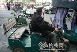 杭州三轮车爆料视频曝光,真相与争议并存