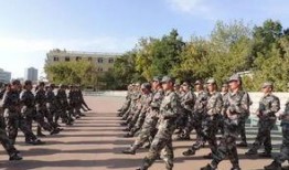 军训最新爆料文案图片,揭秘军营生活瞬间，青春热血映照青春风采
