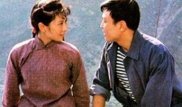 彩霞电影网在线观看,在线观影新体验，尽享精彩瞬间